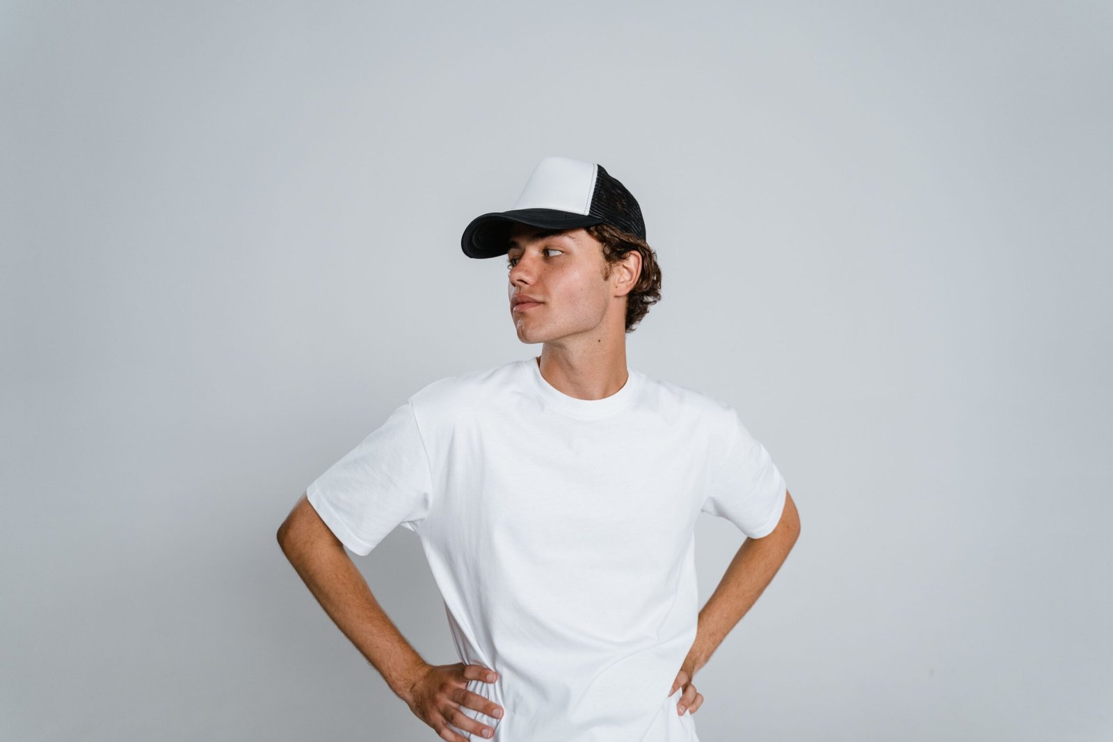 Casquette Yankees : pourquoi le célèbre logo NY reste une référence incontournable de la mode urbaine